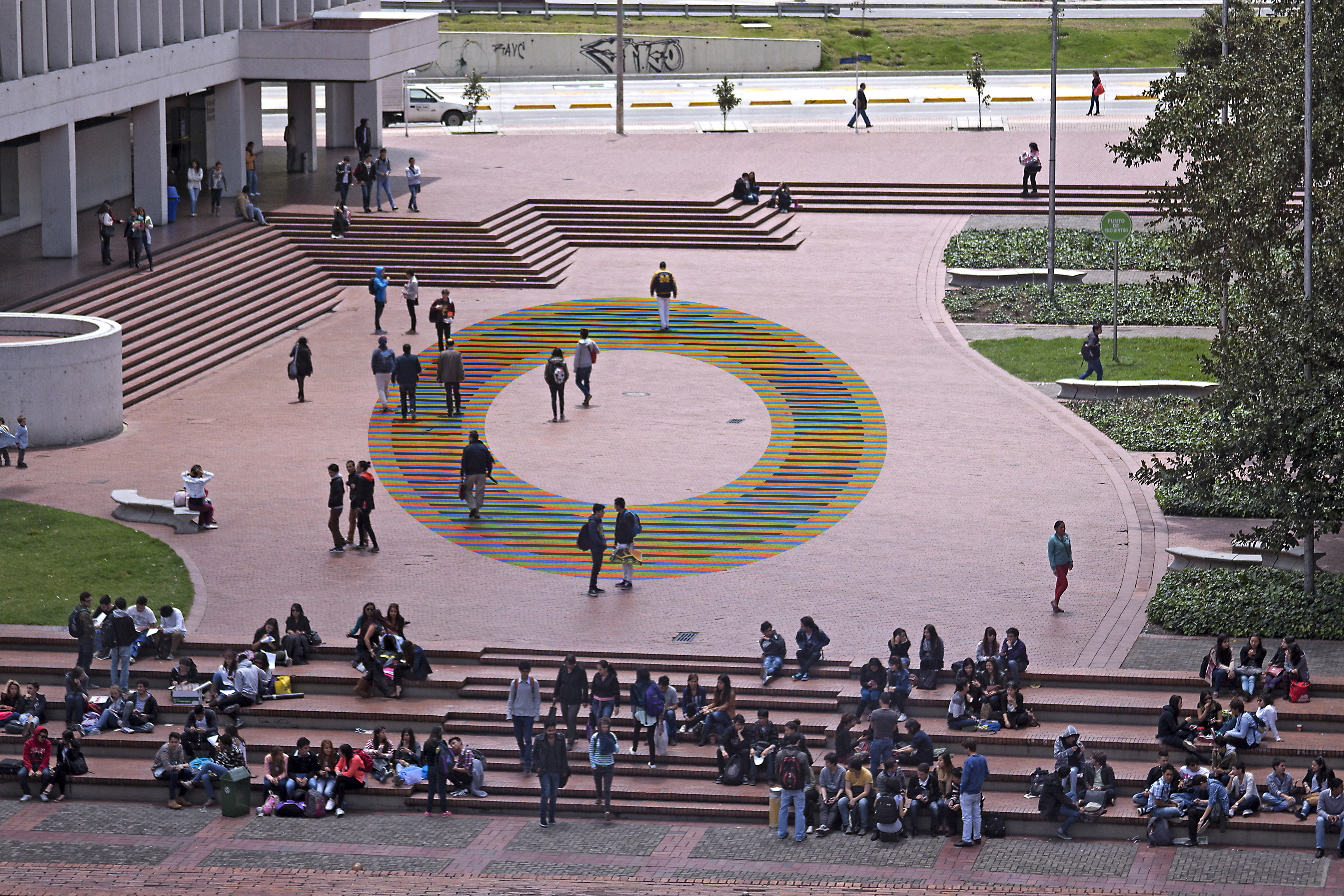 Anillo de Inducción Cromática. Carlos Cruz-Diez (1923 - 2019)